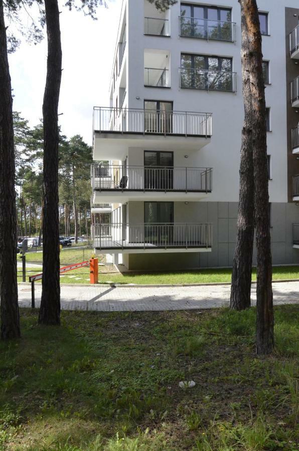 "10" Slonce Woda Las - Apartament No10 Garaz W Cenie Cedzyna Exterior photo